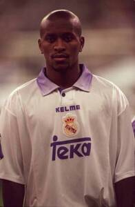 Zé Roberto (BRA)