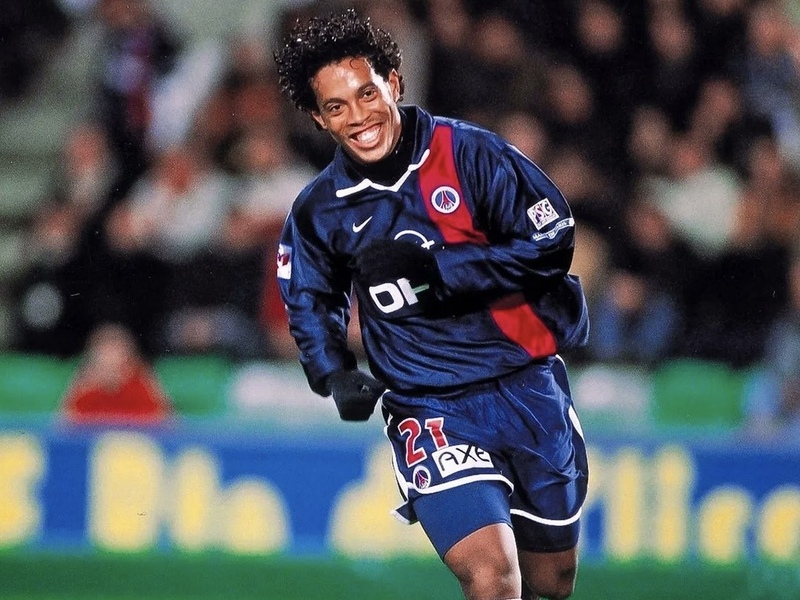 Ronaldinho Gaúcho (BRA)
