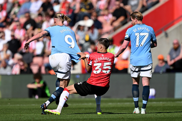 Southampton y Manchester City concluyen sin goles en jornada 36 de la Premier League