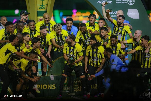 Al-Ittihad Jeddah triunfa en la King's Cup frente a Al-Qadisiyah